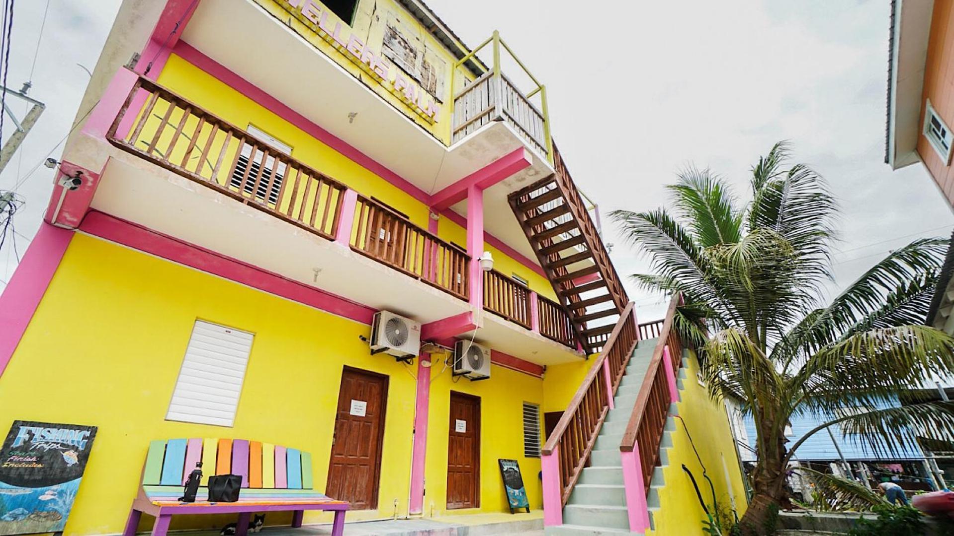 Travellers Palm Backpackers Vandrerhjem Caye Caulker Eksteriør bilde